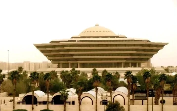 حكم على قساس حسن الطهيمي